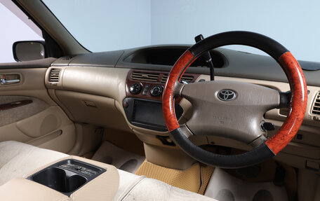 Toyota Vista V30, 2001 год, 579 000 рублей, 10 фотография