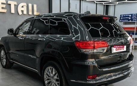 Jeep Grand Cherokee, 2017 год, 3 000 000 рублей, 3 фотография
