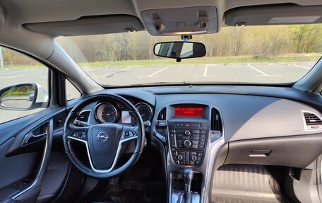 Opel Astra J, 2013 год, 890 000 рублей, 4 фотография