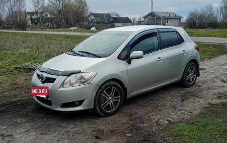 Toyota Auris II, 2009 год, 750 000 рублей, 2 фотография