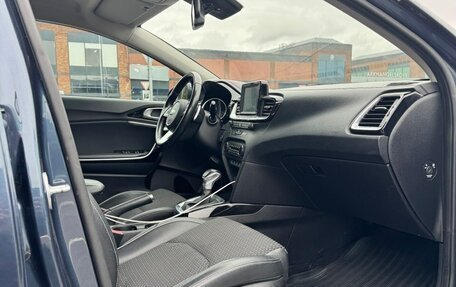 KIA cee'd III, 2019 год, 1 800 000 рублей, 11 фотография