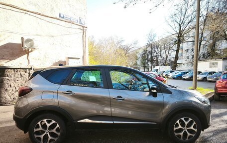 Renault Kaptur I рестайлинг, 2019 год, 1 550 000 рублей, 4 фотография