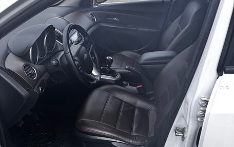 Chevrolet Cruze II, 2014 год, 650 000 рублей, 5 фотография