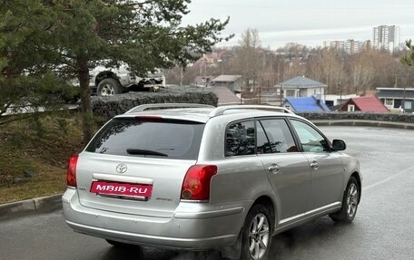 Toyota Avensis III рестайлинг, 2004 год, 570 000 рублей, 12 фотография