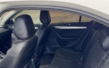 Skoda Octavia, 2014 год, 1 250 000 рублей, 14 фотография