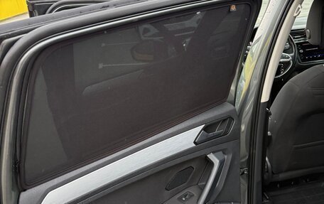 Volkswagen Tiguan II, 2021 год, 2 399 000 рублей, 10 фотография