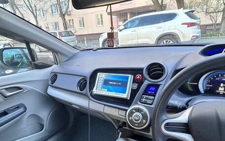 Honda Insight II рестайлинг, 2010 год, 860 000 рублей, 3 фотография