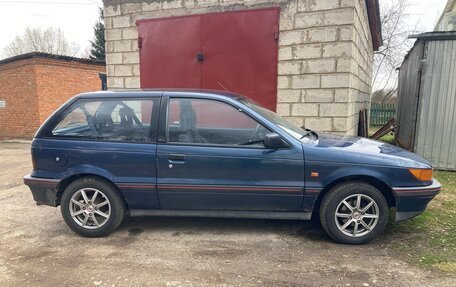 Mitsubishi Colt III, 1989 год, 250 000 рублей, 4 фотография