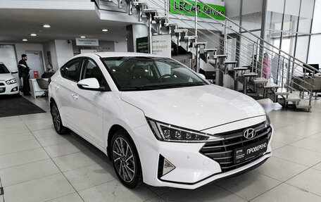 Hyundai Elantra VI рестайлинг, 2019 год, 1 850 000 рублей, 3 фотография