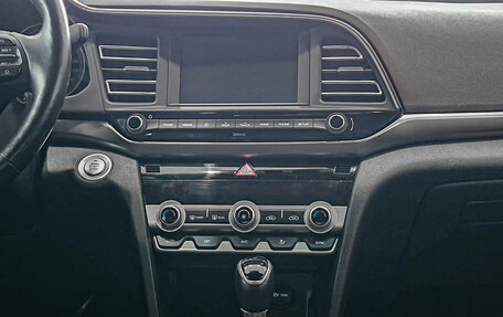 Hyundai Elantra VI рестайлинг, 2019 год, 1 850 000 рублей, 18 фотография