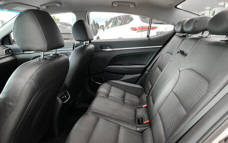 Hyundai Elantra VI рестайлинг, 2019 год, 1 850 000 рублей, 15 фотография