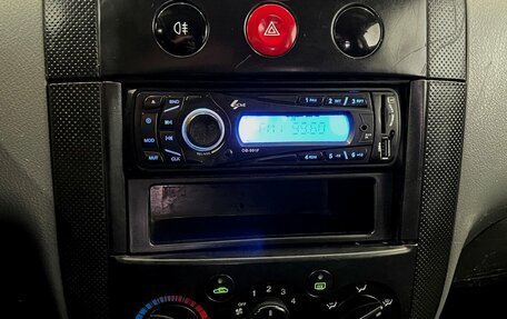 Chevrolet Aveo III, 2004 год, 177 000 рублей, 7 фотография