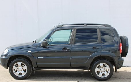 Chevrolet Niva I рестайлинг, 2011 год, 490 000 рублей, 4 фотография