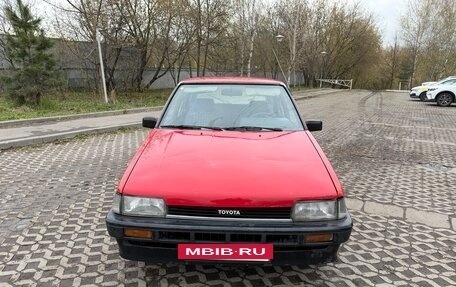 Toyota Corolla, 1985 год, 195 000 рублей, 2 фотография