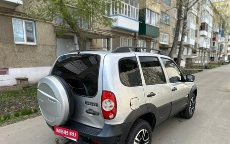 Chevrolet Niva I рестайлинг, 2013 год, 488 000 рублей, 5 фотография