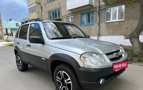 Chevrolet Niva I рестайлинг, 2013 год, 488 000 рублей, 7 фотография