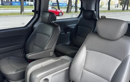 Hyundai Grand Starex Grand Starex I рестайлинг 2, 2009 год, 1 275 000 рублей, 15 фотография
