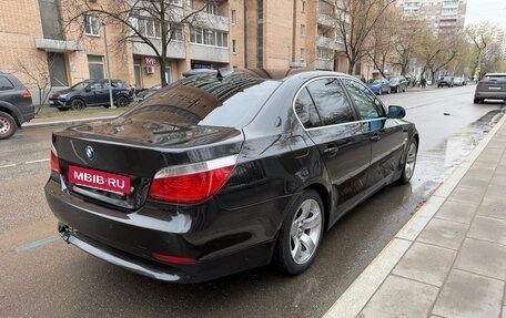 BMW 5 серия, 2003 год, 800 000 рублей, 4 фотография