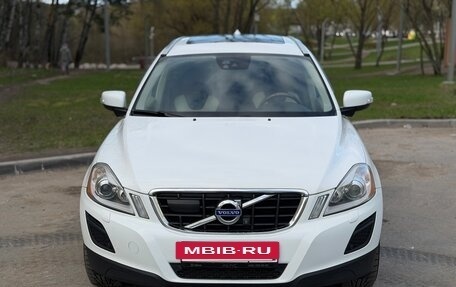 Volvo XC60 II, 2013 год, 2 199 000 рублей, 2 фотография