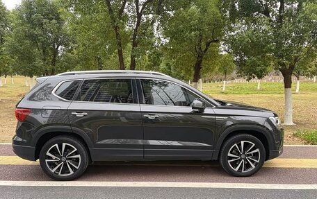 Volkswagen Tharu, 2022 год, 2 209 000 рублей, 4 фотография