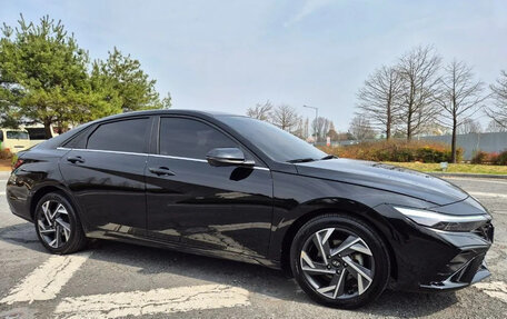 Hyundai Elantra, 2023 год, 2 046 000 рублей, 3 фотография