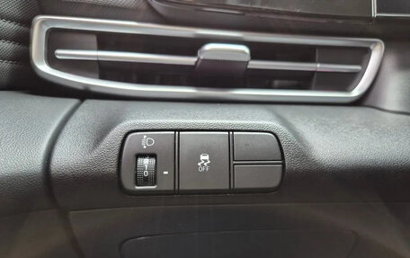 Hyundai Elantra, 2023 год, 2 046 000 рублей, 14 фотография