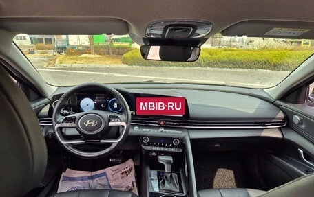 Hyundai Elantra, 2023 год, 2 046 000 рублей, 8 фотография