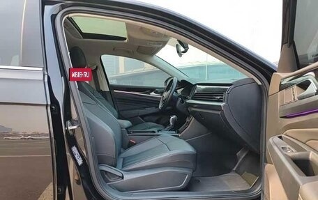 Volkswagen Passat B8 рестайлинг, 2022 год, 2 186 000 рублей, 11 фотография