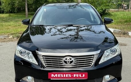 Toyota Camry, 2014 год, 1 990 000 рублей, 11 фотография