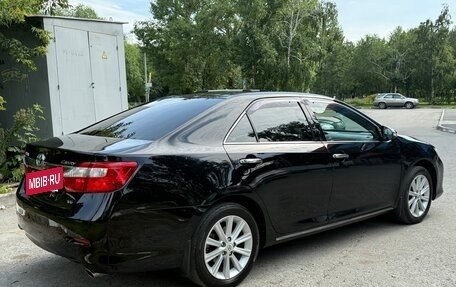 Toyota Camry, 2014 год, 1 990 000 рублей, 3 фотография