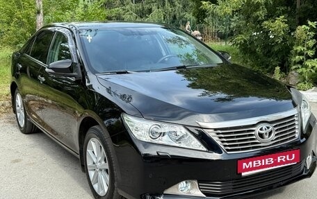 Toyota Camry, 2014 год, 1 990 000 рублей, 12 фотография