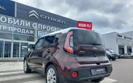 KIA Soul II рестайлинг, 2018 год, 1 700 000 рублей, 5 фотография