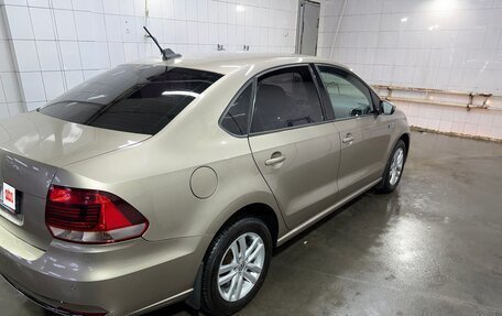 Volkswagen Polo VI (EU Market), 2018 год, 1 250 000 рублей, 2 фотография