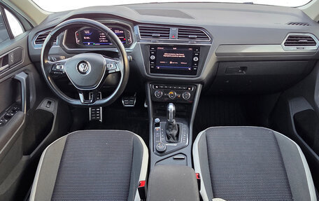 Volkswagen Tiguan II, 2019 год, 2 390 000 рублей, 4 фотография