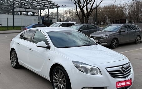 Opel Insignia II рестайлинг, 2009 год, 800 000 рублей, 1 фотография