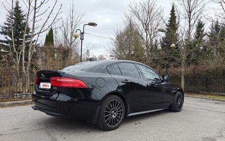 Jaguar XE I рестайлинг, 2017 год, 2 300 000 рублей, 5 фотография