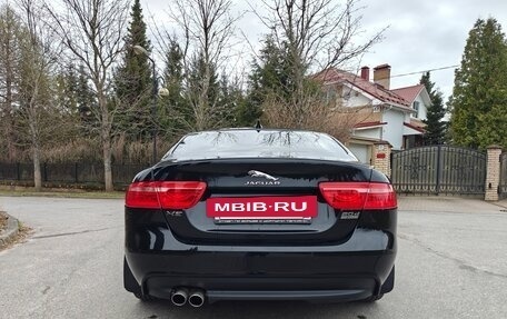 Jaguar XE I рестайлинг, 2017 год, 2 300 000 рублей, 2 фотография