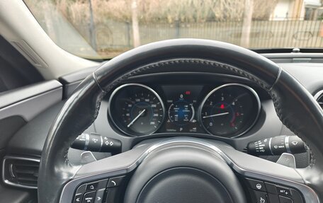 Jaguar XE I рестайлинг, 2017 год, 2 300 000 рублей, 14 фотография