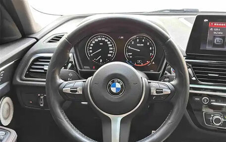 BMW 1 серия, 2023 год, 1 445 000 рублей, 12 фотография