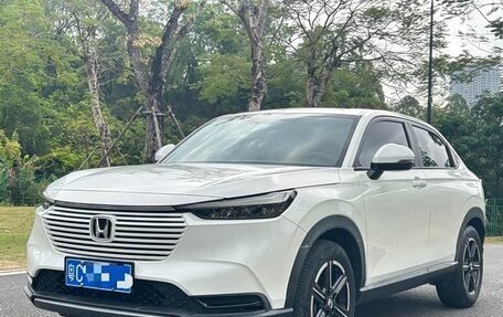 Honda Vezel, 2023 год, 1 650 417 рублей, 2 фотография