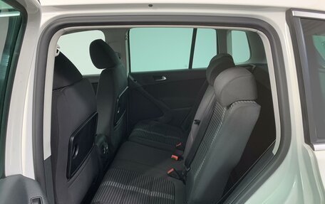 Volkswagen Tiguan I, 2011 год, 1 239 000 рублей, 12 фотография