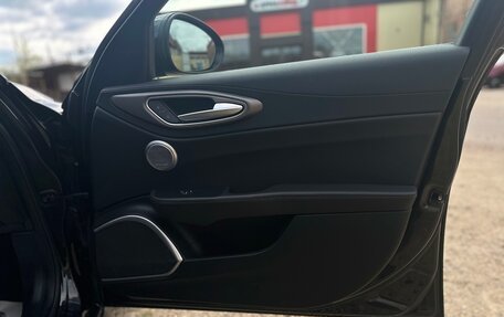 Alfa Romeo Giulia II, 2020 год, 3 500 000 рублей, 16 фотография