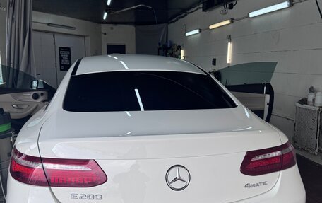 Mercedes-Benz E-Класс, 2018 год, 3 690 000 рублей, 4 фотография