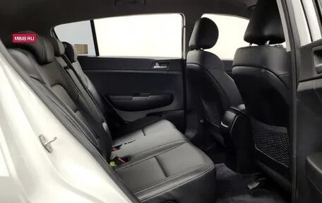 KIA Sportage IV рестайлинг, 2019 год, 1 921 000 рублей, 10 фотография