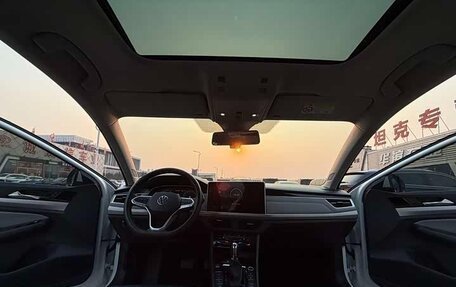 Volkswagen Bora, 2022 год, 1 761 000 рублей, 10 фотография