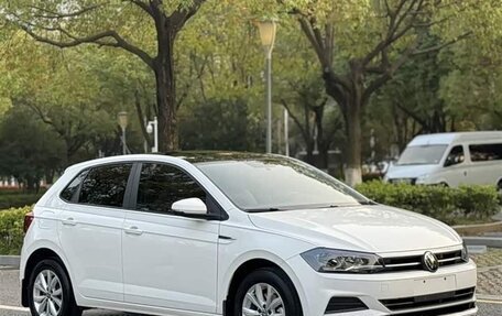 Volkswagen Polo, 2023 год, 1 415 000 рублей, 3 фотография