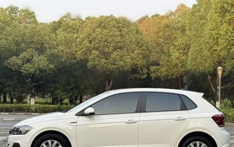 Volkswagen Polo, 2023 год, 1 415 000 рублей, 5 фотография