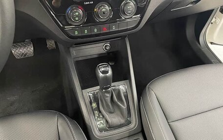 Skoda Kamiq I, 2022 год, 1 896 000 рублей, 11 фотография