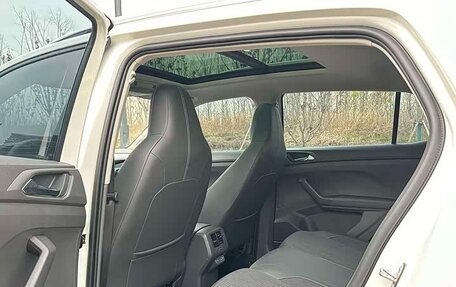 Volkswagen T-Cross I, 2022 год, 1 818 000 рублей, 11 фотография