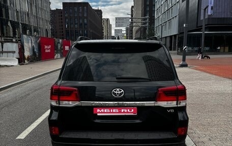 Toyota Land Cruiser 200, 2019 год, 7 850 000 рублей, 5 фотография